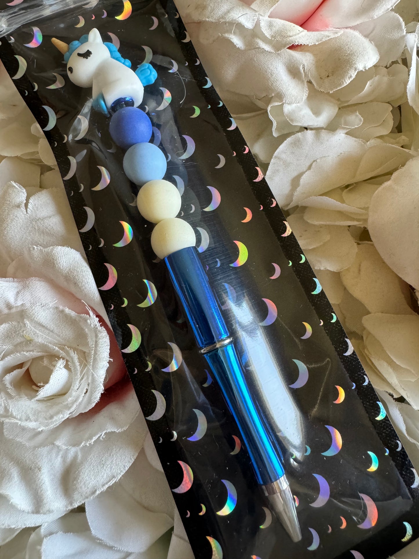 Beaded pen Blue and white Unicorn