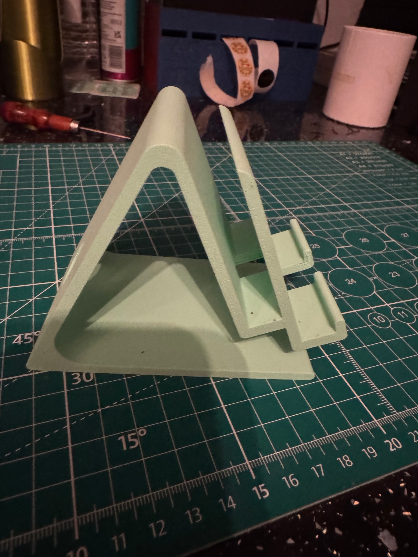 Double phone/Tablet stand