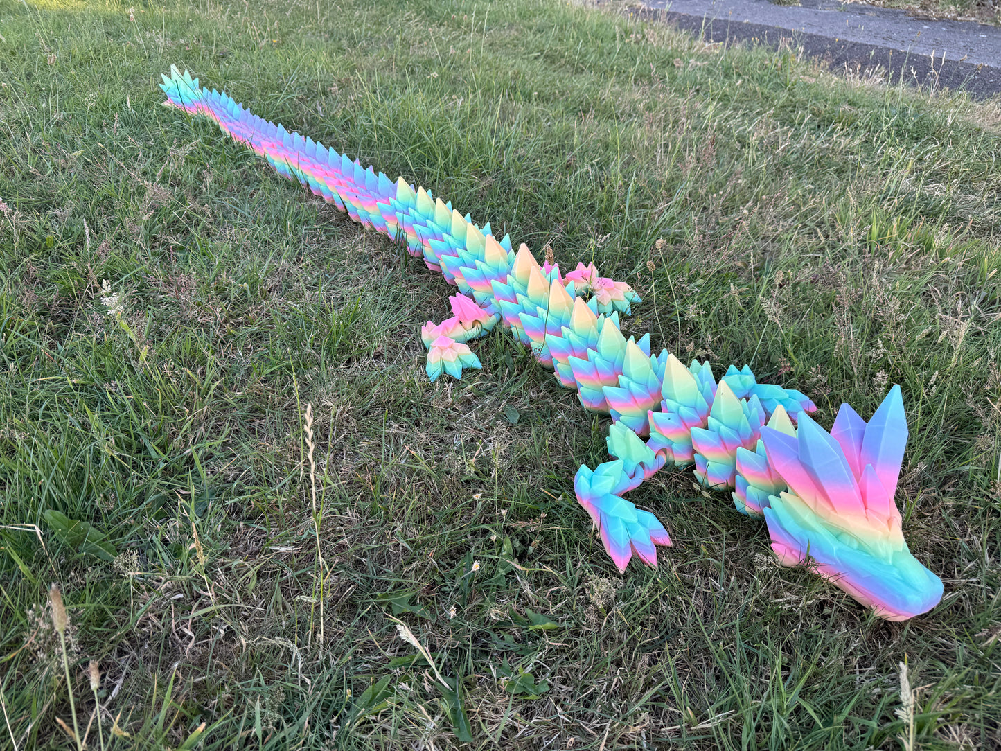 XXL Crystal Dragon (glow in the dark)