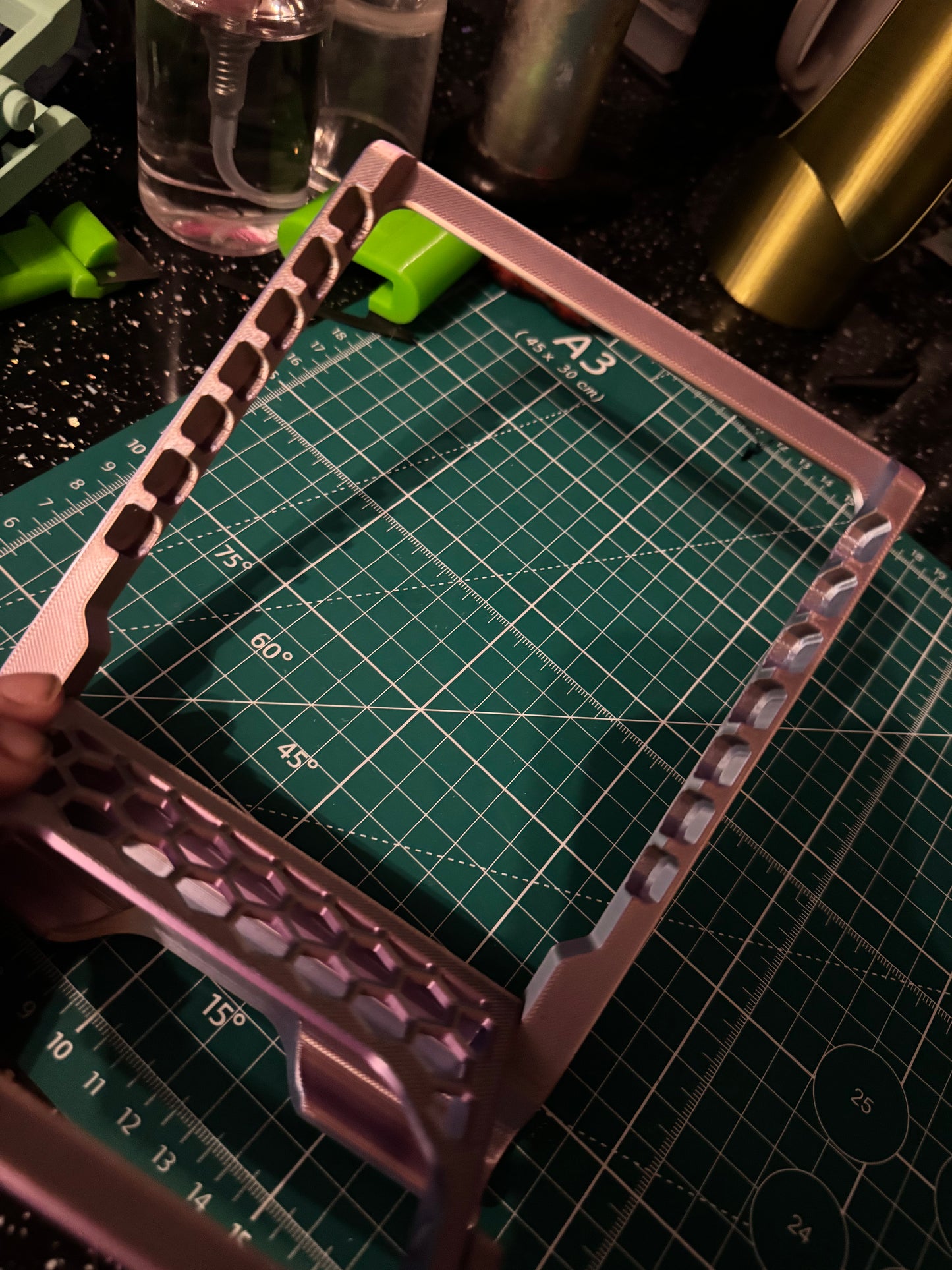 Deckchair Tablet stand
